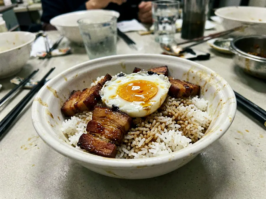 滷肉飯（修圖前）